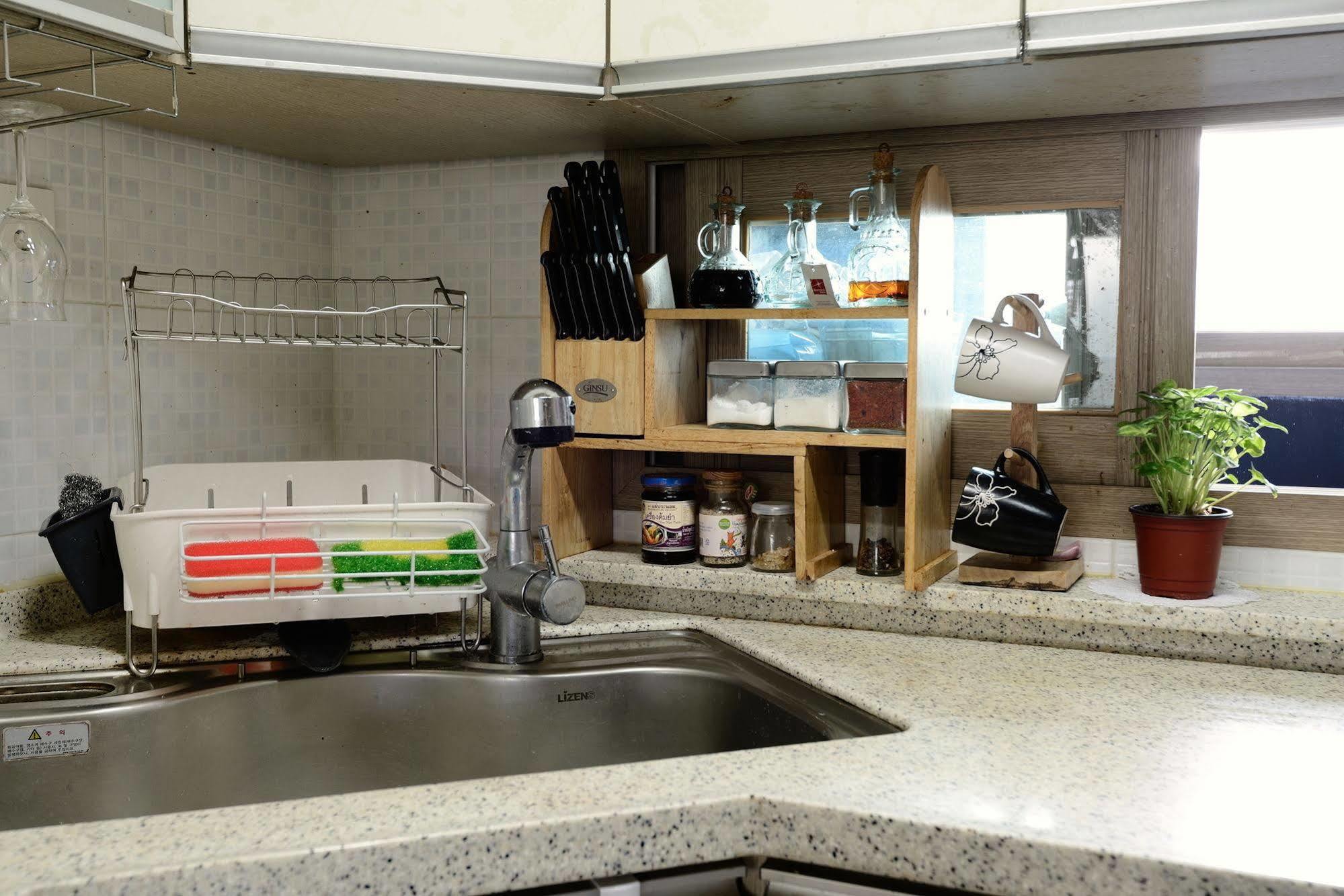 Budget Guesthouse Incheon Bagian luar foto